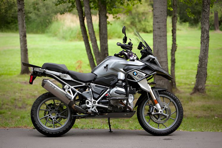 5 Modelos de Motos BMW que te dejarán boquiabierto por su potencia